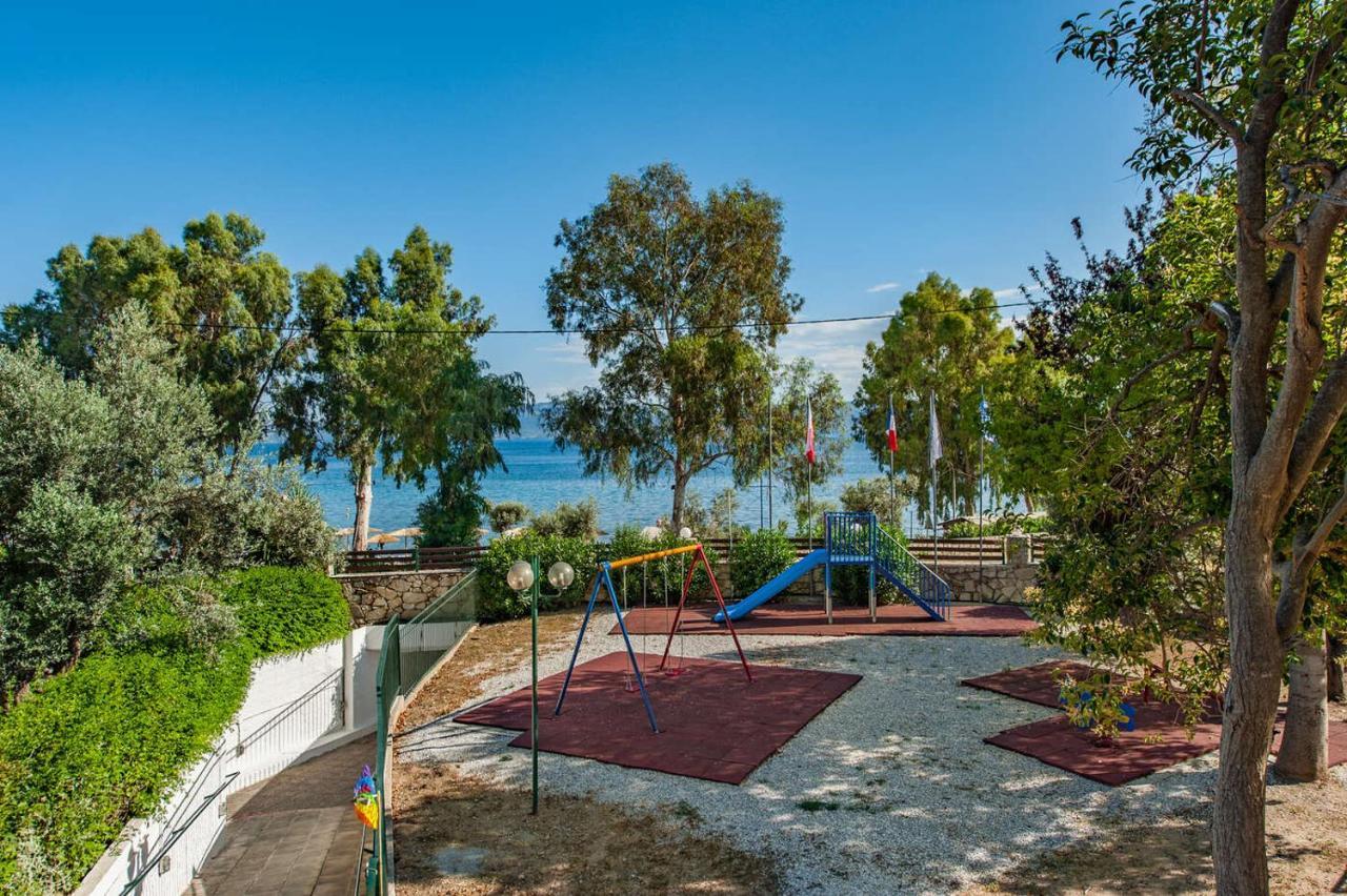 Evia Riviera Resort Амарінтос Екстер'єр фото
