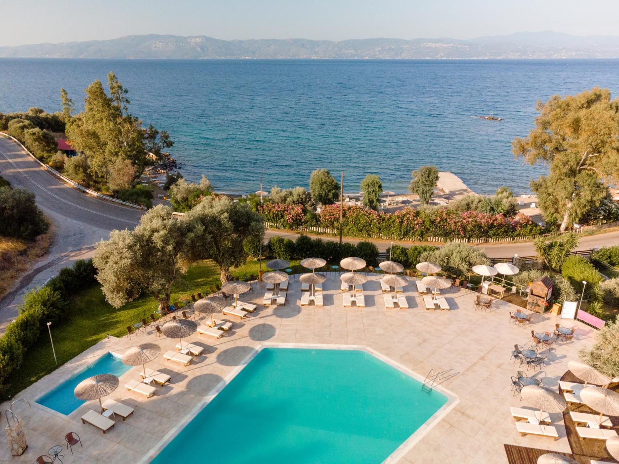 Evia Riviera Resort Амарінтос Екстер'єр фото